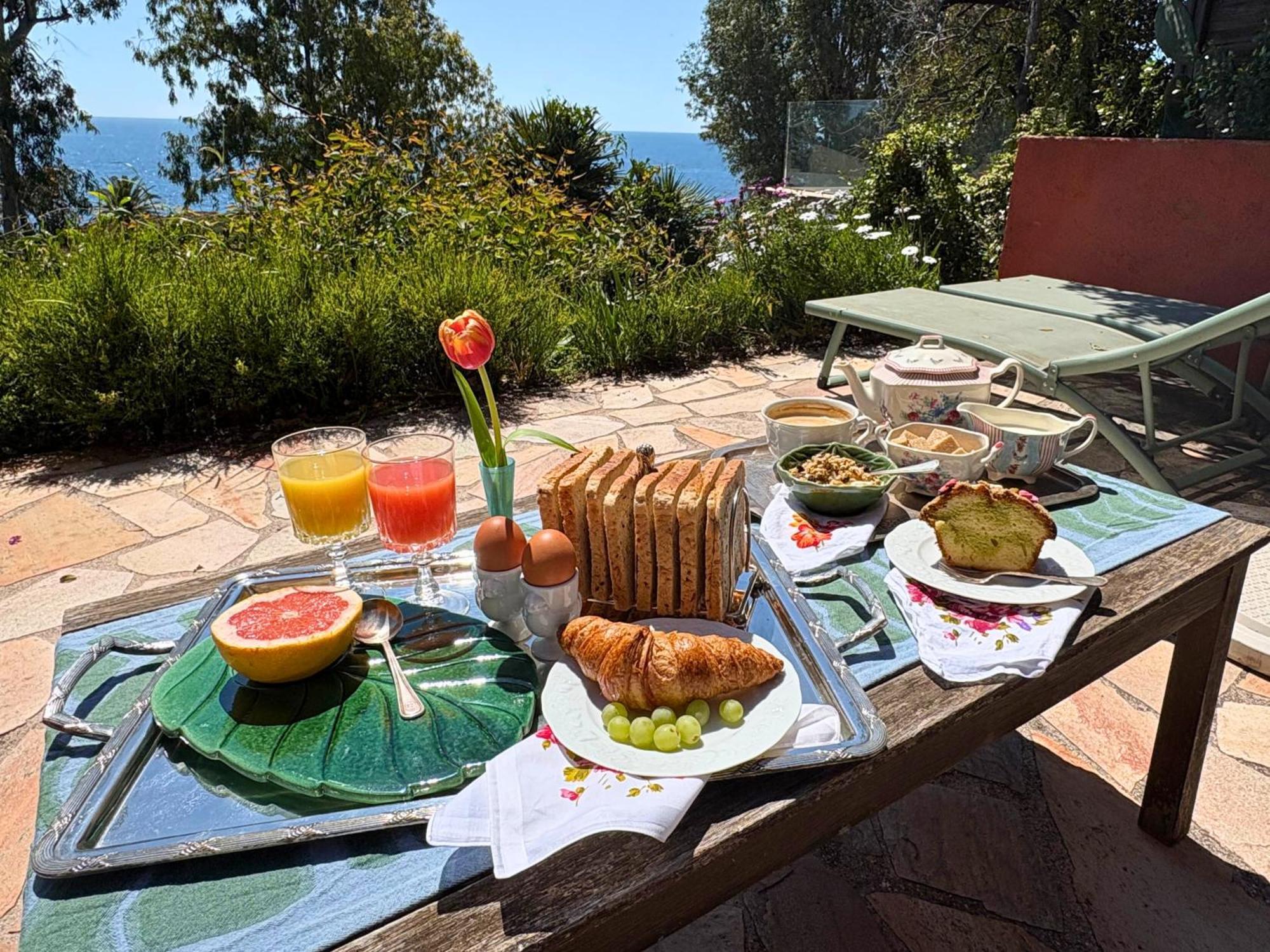Bed and Breakfast Santa Margarita Saint-Raphaël Exterior foto